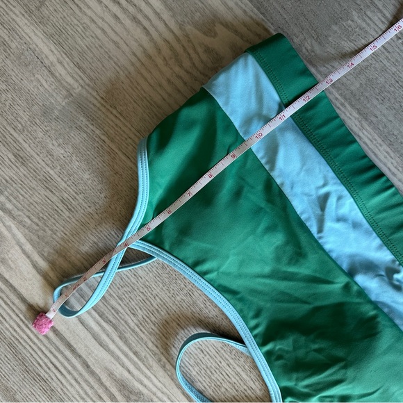 Wilo Green and Blue Longline Strappy Sports Bra Medium - Picture 8 of 8